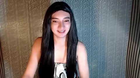 Snapshot of onelesslonelygirl69 chatting on 05.11.26 KLIER online show from 05.11.26