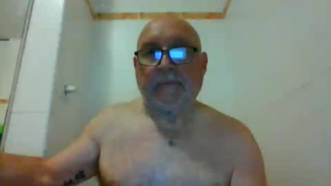 Snapshot of onemoretimebis chatting on 06.18.26 Onemoretimebis online show from 06.18.26
