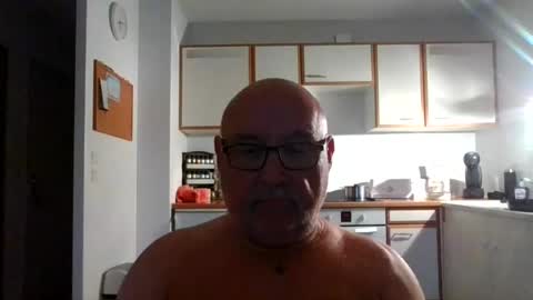Snapshot of onemoretimebis chatting on 06.20.26 Onemoretimebis online show from 06.20.26