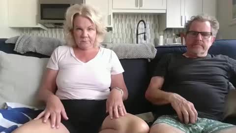 couple mature milf bigboobs curvy mommydaddy online show from 02.28.25