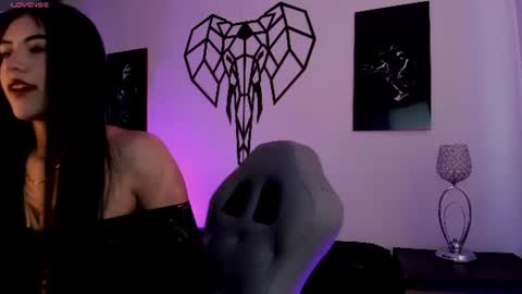 oni_as online show from 08.06.26