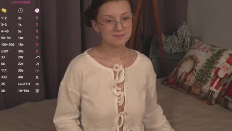 Snapshot of oniif chatting on 12.10.24 Kassie online show from 12.10.24