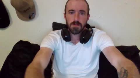 Snapshot of oniyoshiken chatting on 09.28.25 oniyoshiken online show from 09.28.25