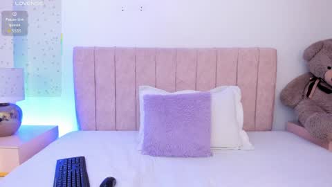 onlily online show from 06.02.26