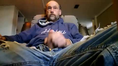 Snapshot of only01love chatting on 01.05.25 only01love online show from 01.05.25