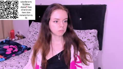 only_sarah1 online show from 12.06.24