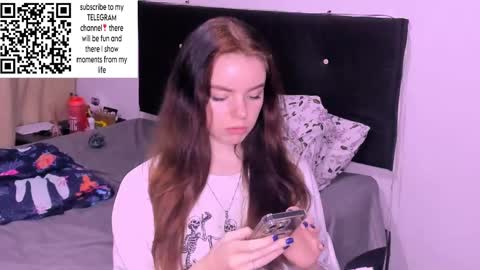 only_sarah1 online show from 12.24.24