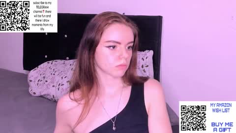 only_sarah1 online show from 03.05.25