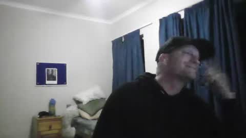 Snapshot of only_you754944 chatting on 09.23.25 For me to know online show from 09.23.25