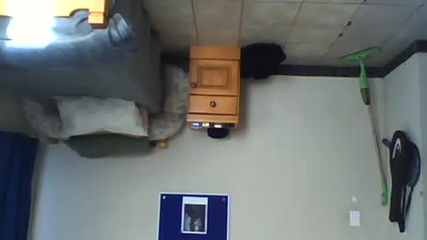 Snapshot of only_you754944 chatting on 10.01.25 For me to know online show from 10.01.25