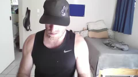 Snapshot of only_you754944 chatting on 10.13.25 For me to know online show from 10.13.25