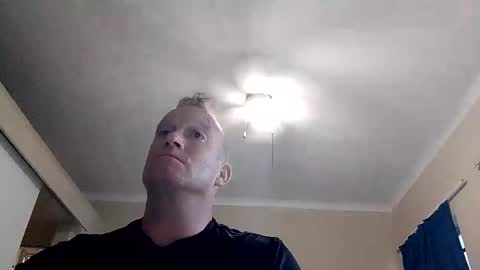 Snapshot of only_you754944 chatting on 10.19.25 For me to know online show from 10.19.25