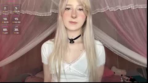 Snapshot of onlyeva1 chatting on 07.27.26 Eva online show from 07.27.26