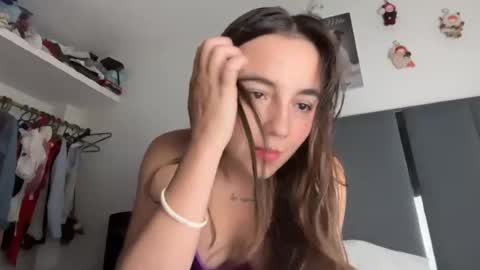 Snapshot of onlythem777 chatting on 07.27.26 PAREJA LATINA JOVEN MUY CACHONDOS online show from 07.27.26