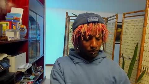 Snapshot of onyxart chatting on 03.13.26 onyxart online show from 03.13.26