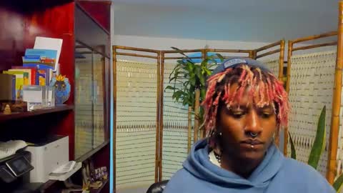 Snapshot of onyxart chatting on 03.14.26 onyxart online show from 03.14.26