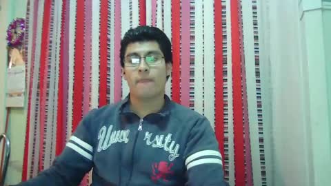 oomaurooo online show from 12.24.24