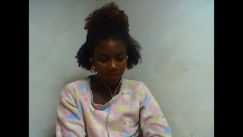 Snapshot of oooorazanasoa chatting on 06.04.26 oooorazanasoa online show from 06.04.26