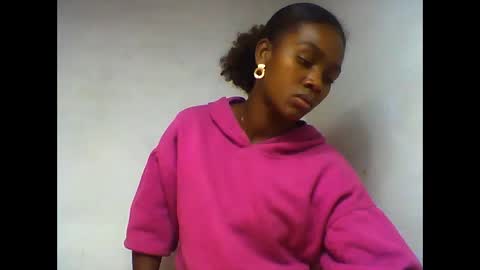 Snapshot of oooorazanasoa chatting on 06.11.26 oooorazanasoa online show from 06.11.26