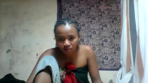 oooozafiette online show from 06.30.26