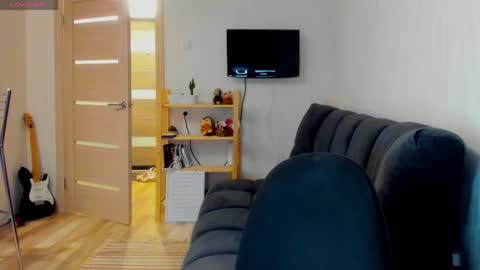 Britney online show from 04.02.26