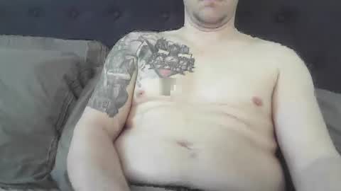 Snapshot of open_torequest chatting on 02.27.25 open_torequest online show from 02.27.25