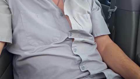 Snapshot of open_torequest chatting on 10.28.25 open_torequest online show from 10.28.25