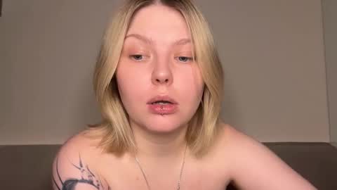 Ophelia online show from 02.02.26