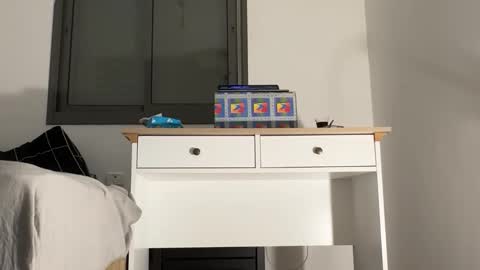 Snapshot of or690 chatting on 03.09.25 or online show from 03.09.25