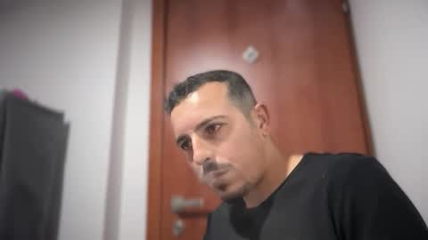 Snapshot of or690 chatting on 10.30.25 or online show from 10.30.25