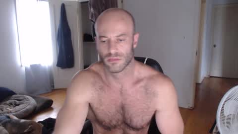 Snapshot of oregon87 chatting on 01.03.25 The Oregon Lumberjack online show from 01.03.25