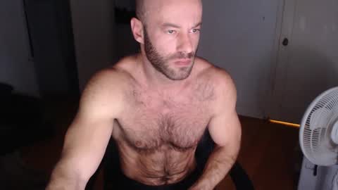 Snapshot of oregon87 chatting on 01.09.25 The Oregon Lumberjack online show from 01.09.25