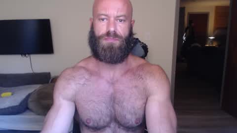 Snapshot of oregon87 chatting on 09.26.25 The Oregon Lumberjack online show from 09.26.25