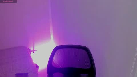 Miss Guzman  online show from 04.11.26