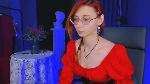 Snapshot of orianna_blade chatting on 12.11.24 Orianna - Hi Im into geek culture cosplay crafting LARP games. Shall we play DnD online show from 12.11.24