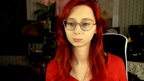 Snapshot of orianna_blade chatting on 01.14.25 Orianna - Hi Im into geek culture cosplay crafting LARP games. Shall we play DnD online show from 01.14.25