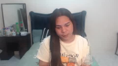 Snapshot of orientalcharmts chatting on 02.20.25 ALENA online show from 02.20.25