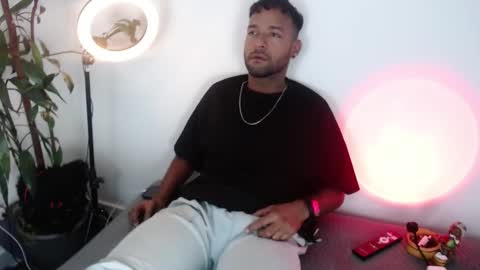 orlando_horny online show from 10.14.25