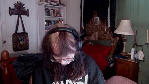 Snapshot of orookun chatting on 01.11.25 orookun online show from 01.11.25