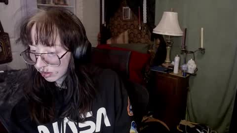 Snapshot of orookun chatting on 01.11.25 orookun online show from 01.11.25