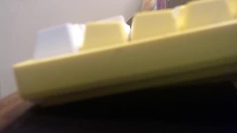 Snapshot of orookun chatting on 03.04.25 orookun online show from 03.04.25