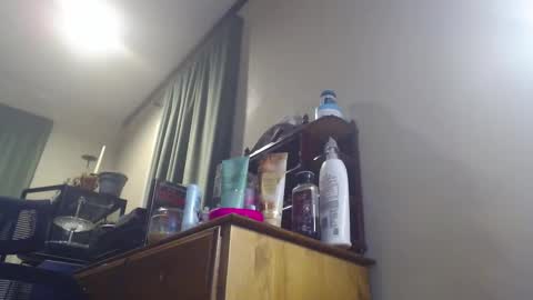 Snapshot of orookun chatting on 11.22.25 orookun online show from 11.22.25