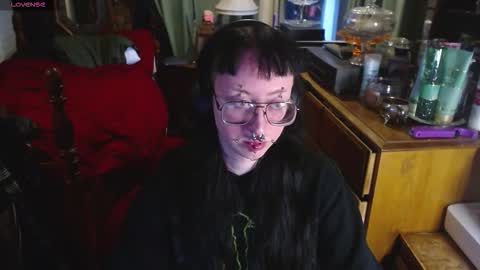 Snapshot of orookun chatting on 11.29.25 orookun online show from 11.29.25