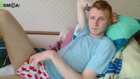 Snapshot of oscar_wildy chatting on 06.14.26 Oscar online show from 06.14.26