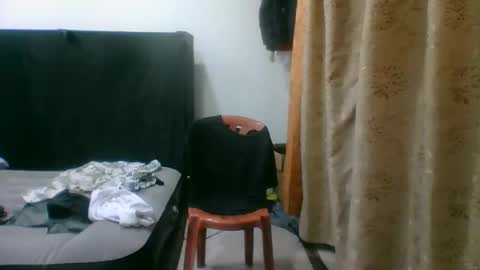 Snapshot of oscarjhe3512 chatting on 11.02.25 oscarjhe3512 online show from 11.02.25