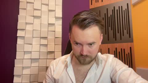 Snapshot of oscarsavage chatting on 01.29.25 Oscar Steel Savage online show from 01.29.25