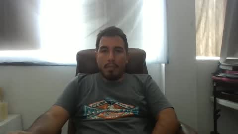 Snapshot of oscaryn_martell chatting on 03.08.25 oscaryn_martell online show from 03.08.25