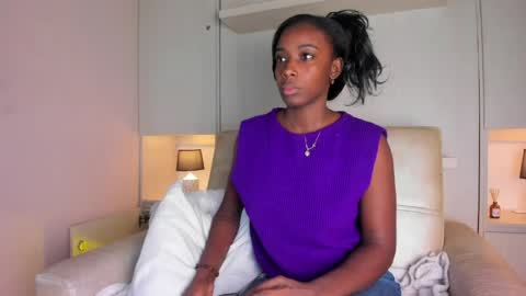 oshun_444 online show from 04.12.26