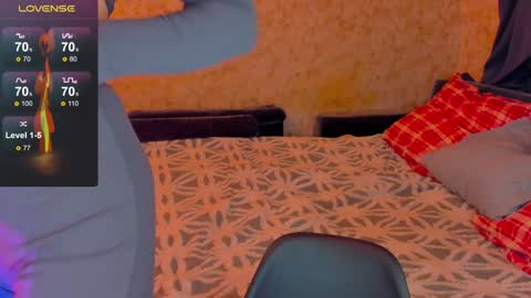 Snapshot of oskar_fucker chatting on 12.18.24 Leliana online show from 12.18.24