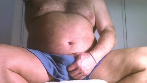 Snapshot of osolicencioso chatting on 02.19.25 Oso Licencioso online show from 02.19.25